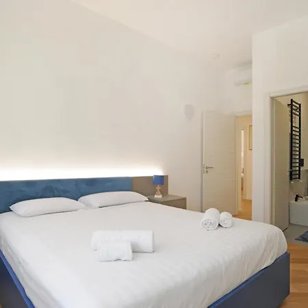 Spacious And Cozy Flat With Two Bathrooms Apartman