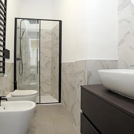 Spacious And Cozy Flat With Two Bathrooms Apartman Milánó