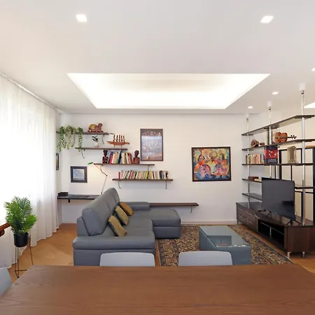 Apartamento Spacious And Cozy Flat With Two Bthroom Milán