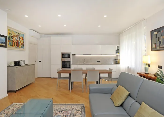 Apartment Spacious And Cozy Flat With Two Bthroom Milan