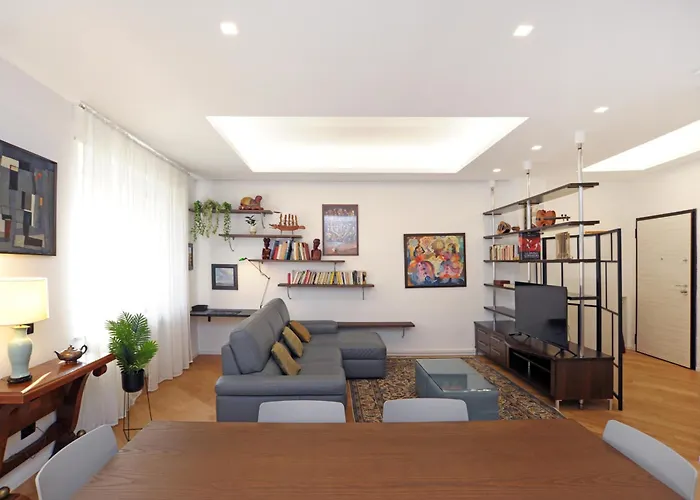 Apartment Spacious And Cozy Flat With Two Bthroom Milan